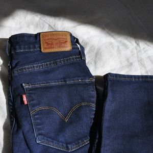 Levi's High Rise Skinny Jeans Size 26
